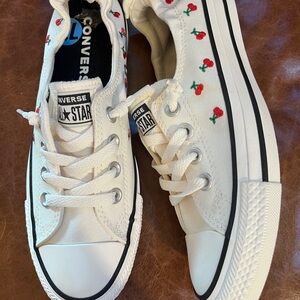 New Converse Chuck Taylor Shoreline Slip-On Cherries Egret 7.5 US 38 Eu No box